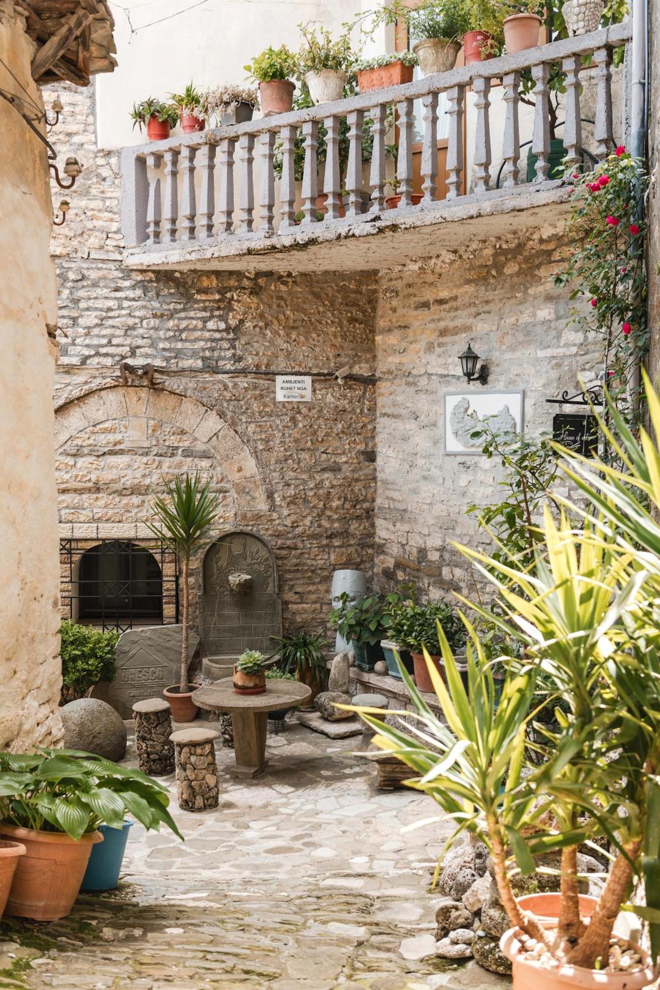 Dam Stone Boutique Hotel Gjirokastër Exteriér fotografie